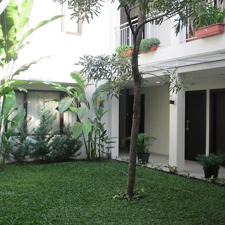 Hotel Anggrek Gandasari Bandung Bagian luar foto