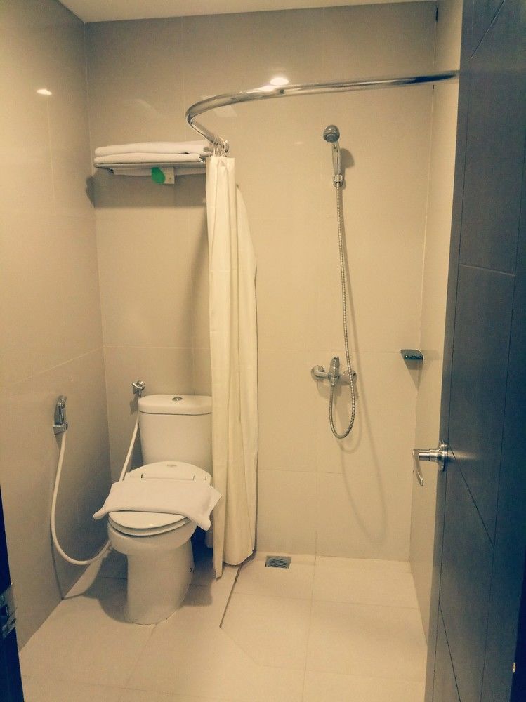 Hotel Anggrek Gandasari Bandung Bagian luar foto
