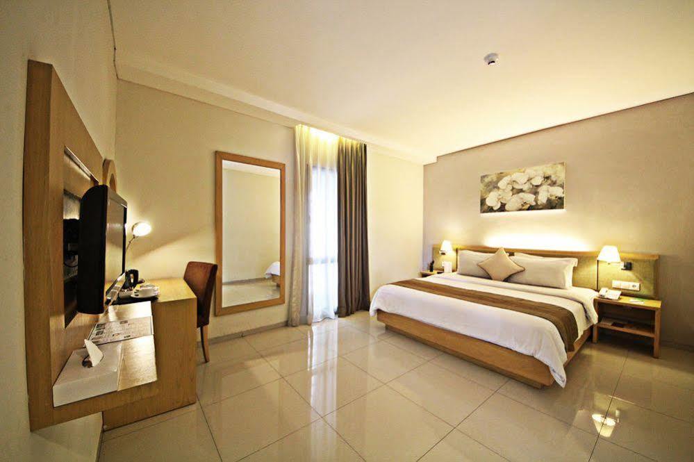 Hotel Anggrek Gandasari Bandung Bagian luar foto