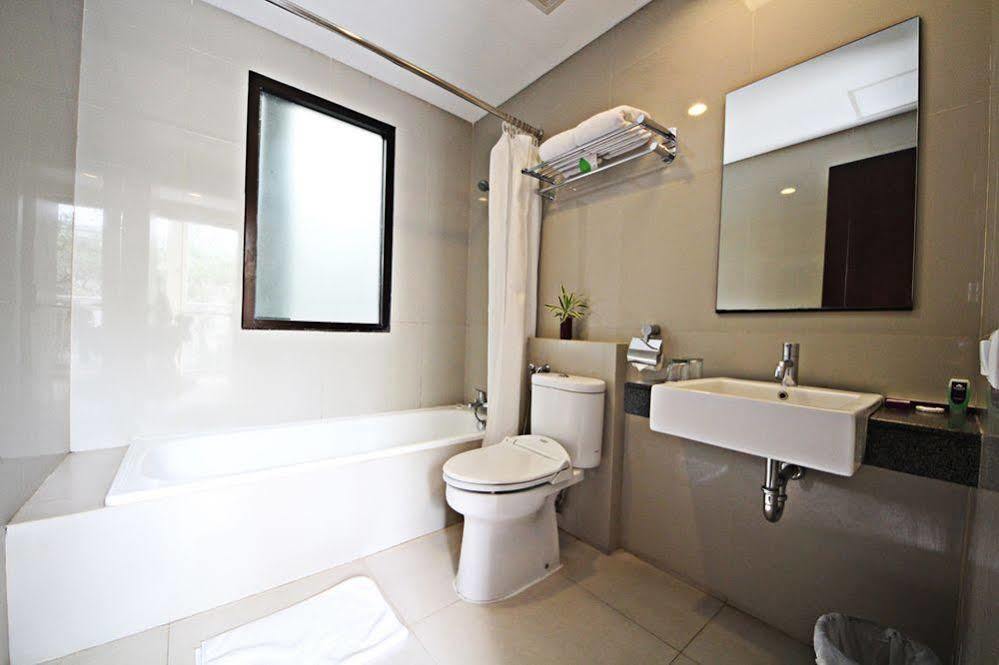 Hotel Anggrek Gandasari Bandung Bagian luar foto