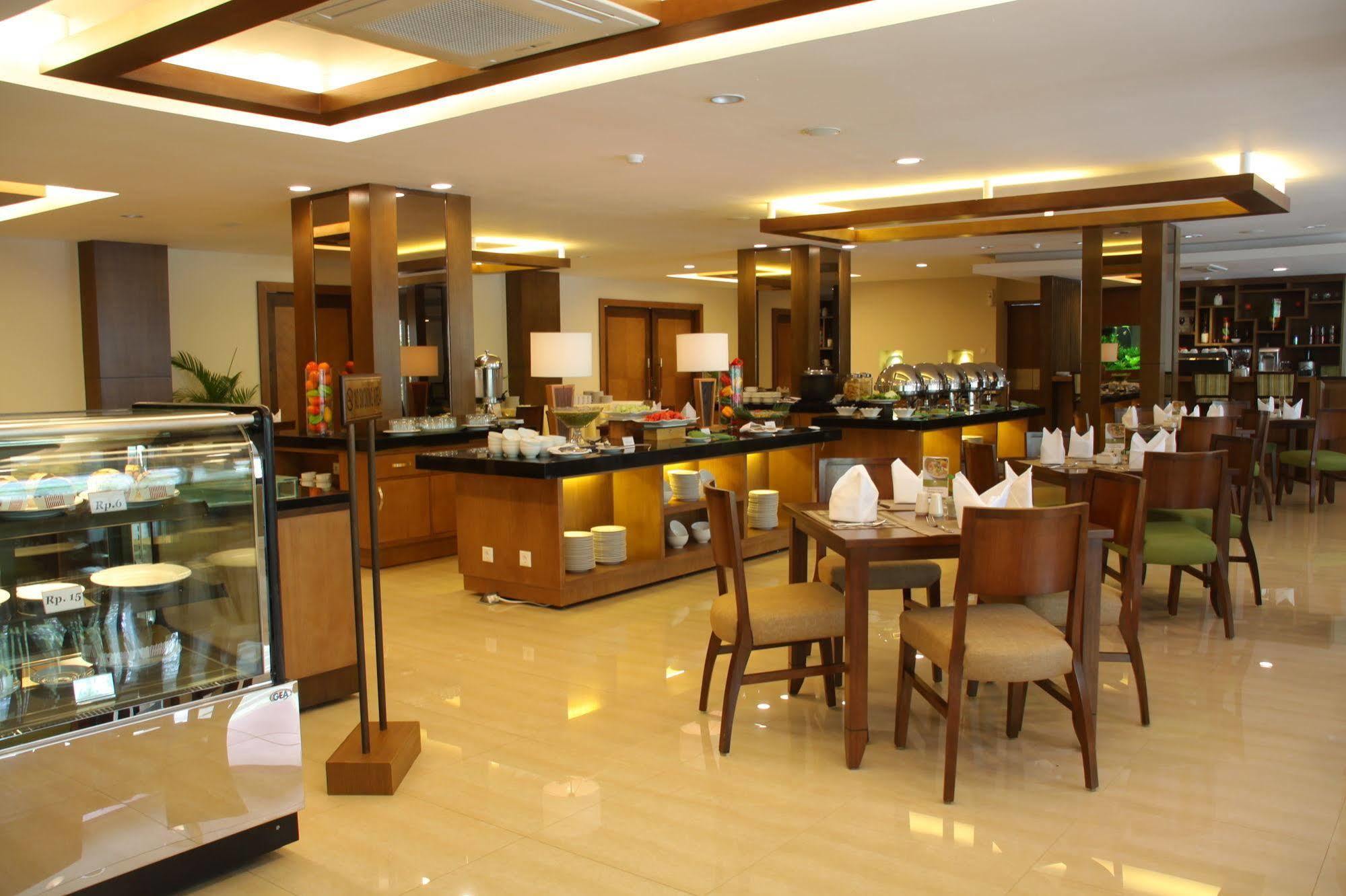 Hotel Anggrek Gandasari Bandung Bagian luar foto