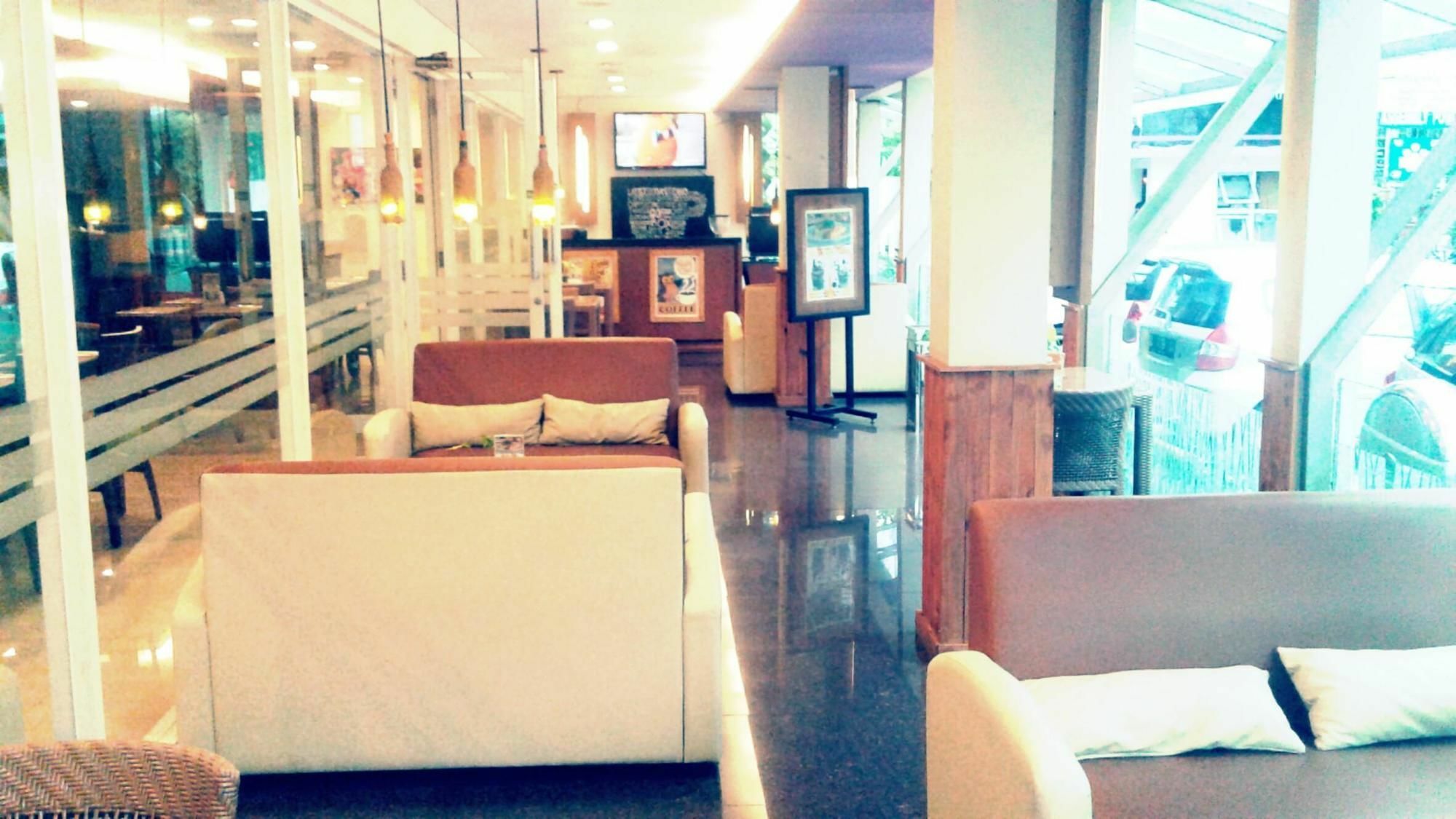 Hotel Anggrek Gandasari Bandung Bagian luar foto